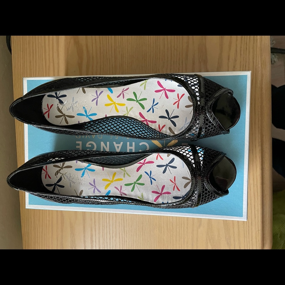 Exchange by Charles David sandals size 7.5